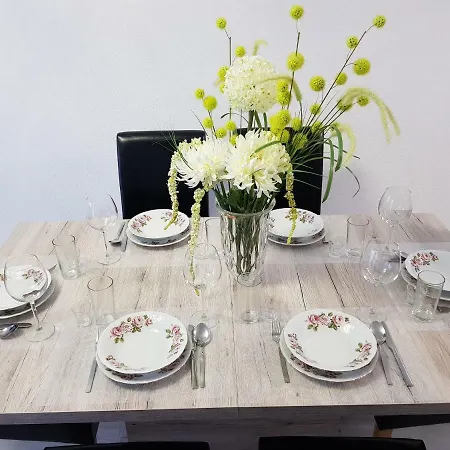 Appartement Grosses In Hannover Messe Naehe *