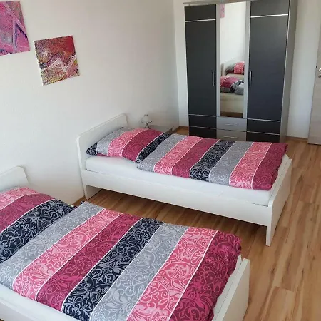 Grosses In Hannover Messe Naehe Apartment Sarstedt