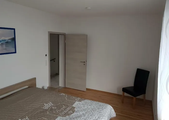 Grosses In Hannover Messe Naehe